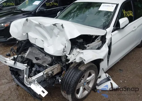 2015 BMW 328 Xi Sulev из США, поврежденный, VIN WBA3B5G53FNS15693